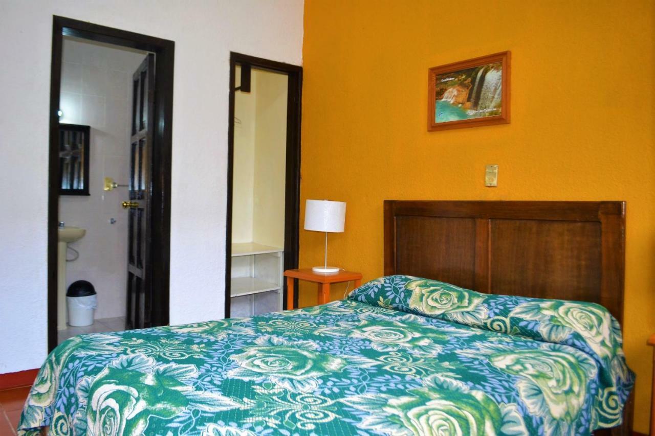 Hotel Delfin Comitan Zewnętrze zdjęcie